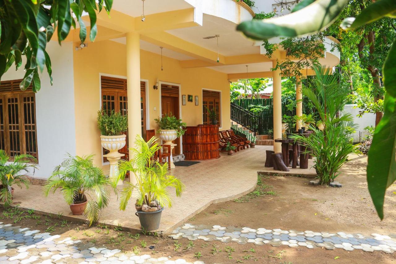 Castle Resort Yala Tissamaharama Ngoại thất bức ảnh